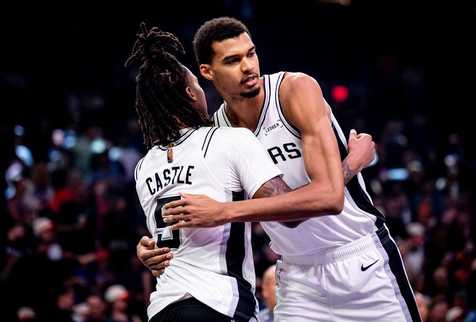 PG电子官方直营-文班三节10+8+4+3+6封盖，太子两双榜眼暴走，马刺40分血洗76人