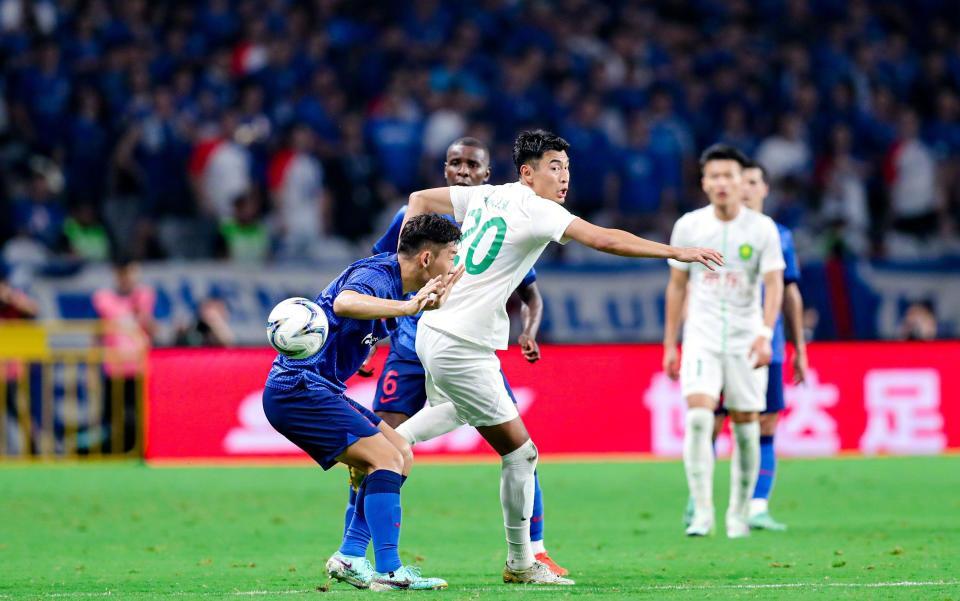 PG电子官方直营-中超形势：蓉城2分优势领跑 2强积分归零+4队2连败 下轮2场焦点战